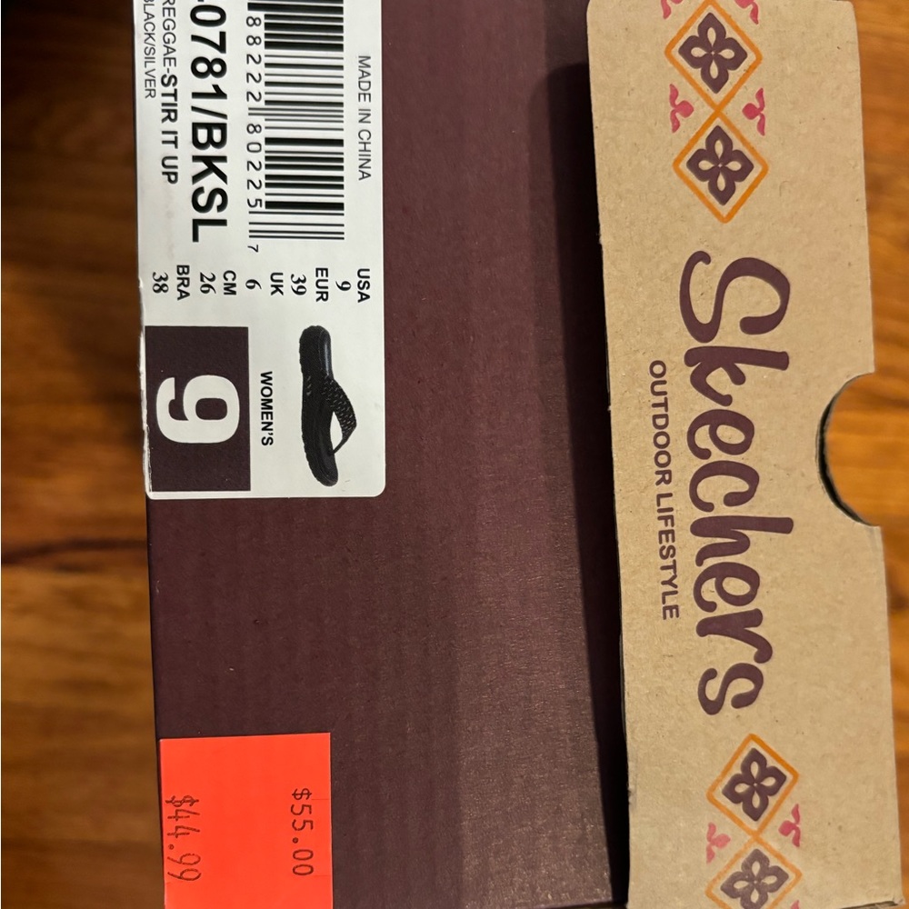 Sketchers Reggae stir it up yoga foam sandals